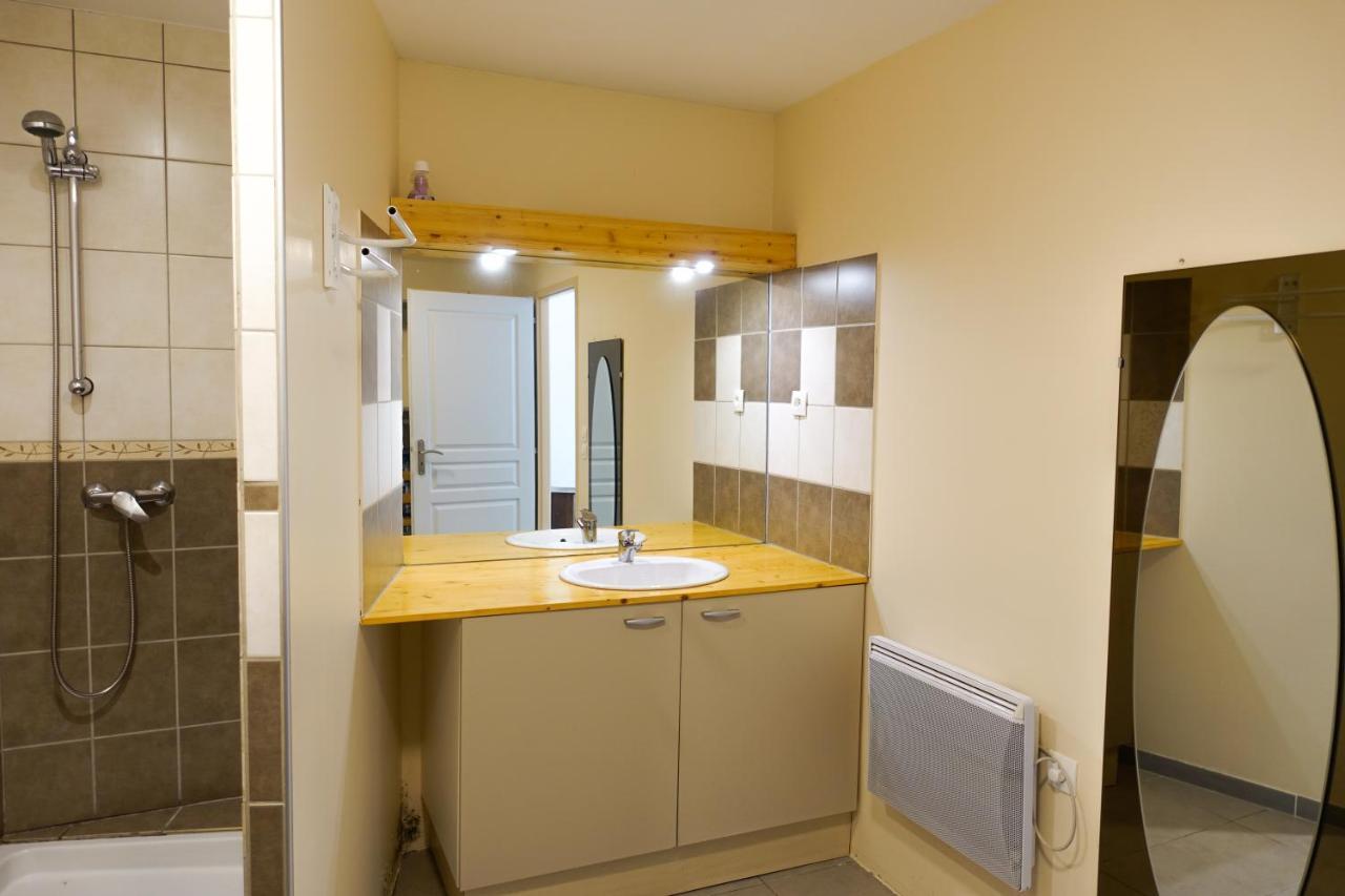 Appartement Spacieux Avec Terrasse Saint-Andre-d'Embrun Экстерьер фото